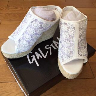 ギャルスター(GALSTAR)の新品未使用★レース柄サンダル(サンダル)