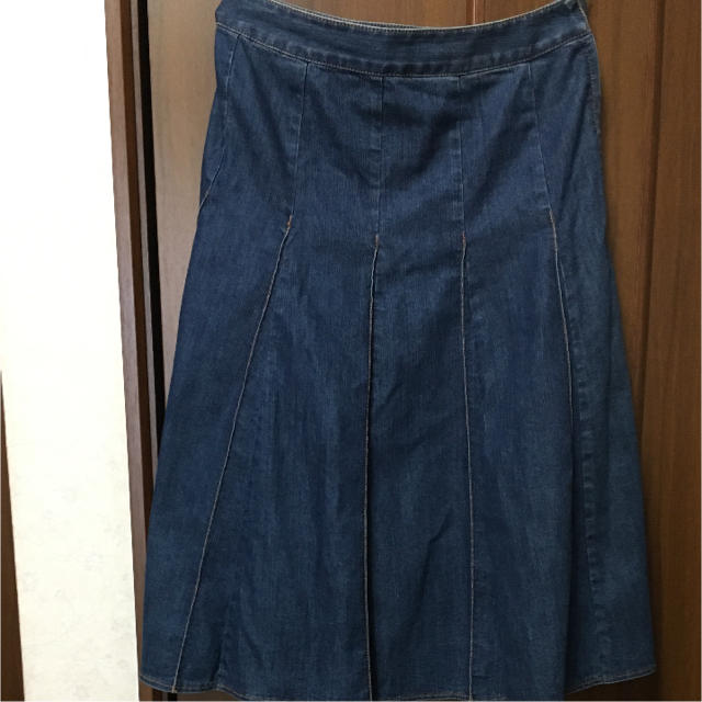 Aylesbury(アリスバーリー)の東京スタイル デニムスカート 他２個 レディースのスカート(ひざ丈スカート)の商品写真
