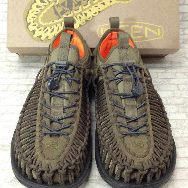 KEEN(キーン)のキーン ユニークサンダル 27.0cm メンズの靴/シューズ(サンダル)の商品写真