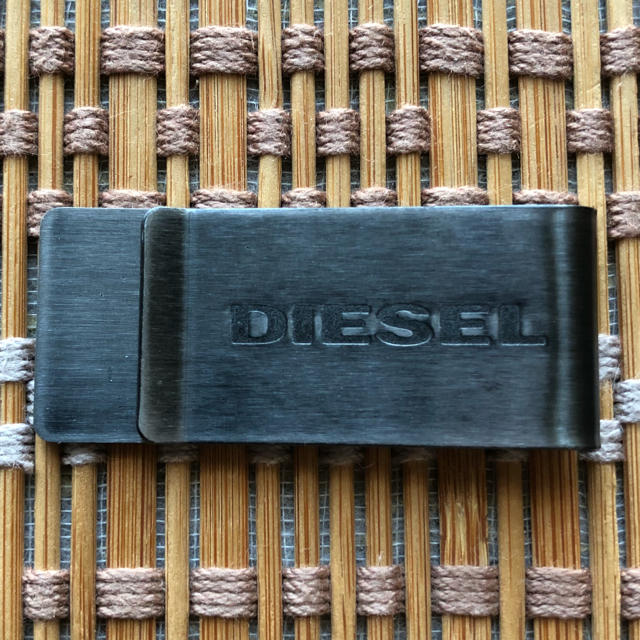 DIESEL(ディーゼル)のDIESEL マネークリップ メンズのファッション小物(マネークリップ)の商品写真