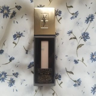 イヴサンローランボーテ(Yves Saint Laurent Beaute)のYSL　タンアンクルドポー　(ファンデーション)