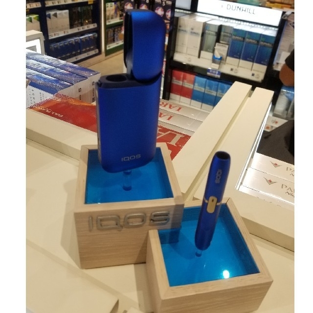 国内 IQOS 2.4plus 青 9/20成田空港で購入 新品未開封