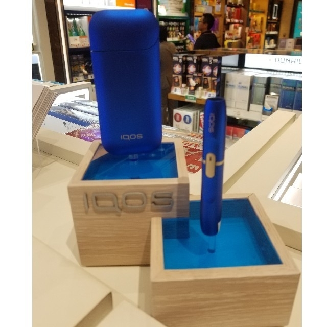 国内 IQOS 2.4plus 青 9/20成田空港で購入 新品未開封