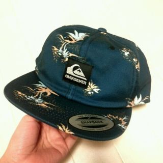 クイックシルバー(QUIKSILVER)のキャップ  帽子 リゾート柄 サーフ(キャップ)