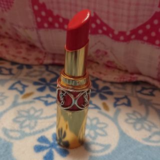 イヴサンローランボーテ(Yves Saint Laurent Beaute)のルージュ ヴォリュプテ シャイン 16(口紅)