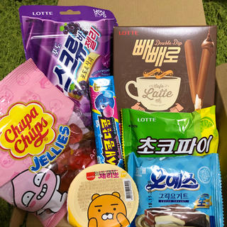 韓国☆お菓子詰め合わせ‼️１４ お値下げ‼️(菓子/デザート)