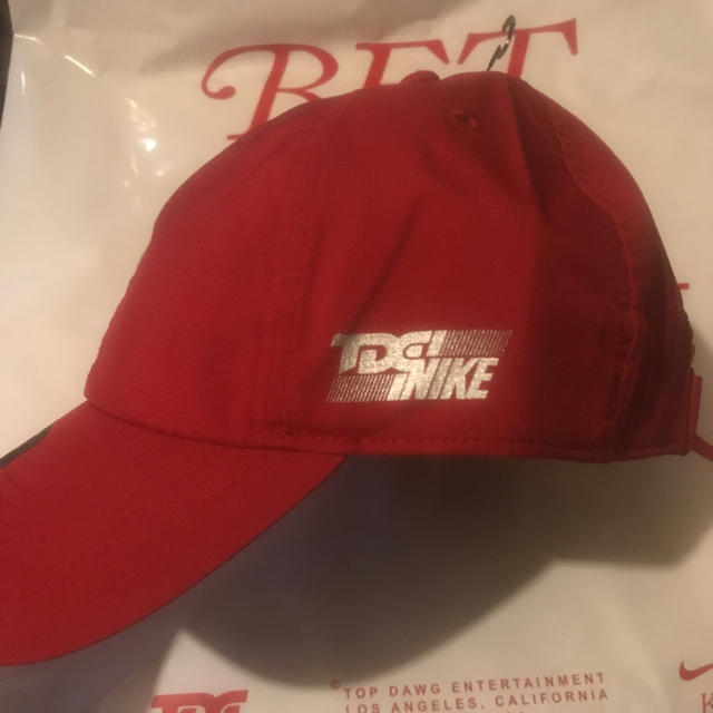 NIKE(ナイキ)のNIKE TDE cap kendrick lamar メンズの帽子(キャップ)の商品写真