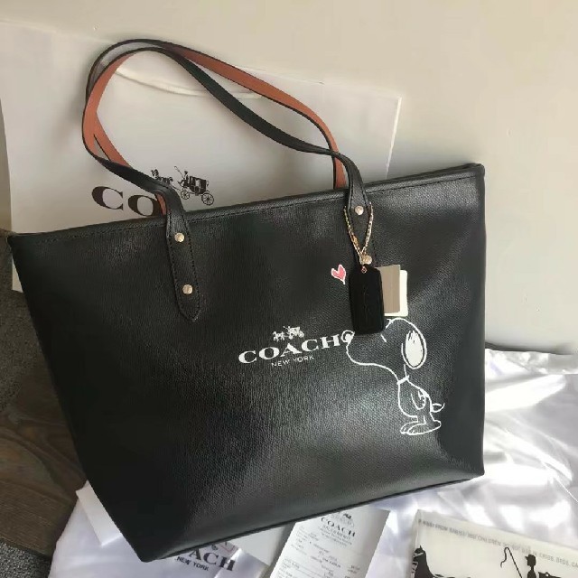 Coach コーチ Coach スヌーピー トートバッグの通販 By 前川 S Shop コーチならラクマ