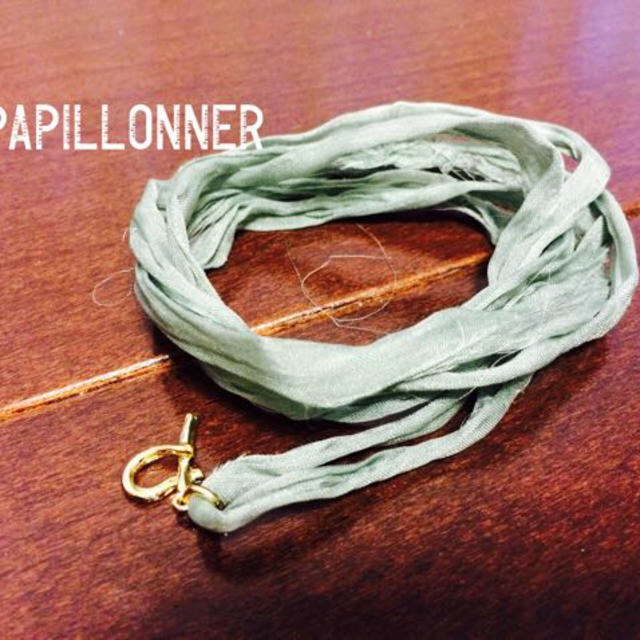 PAPILLONNER(パピヨネ)のPAPILLONERアンク/ブレスレット レディースのアクセサリー(ブレスレット/バングル)の商品写真