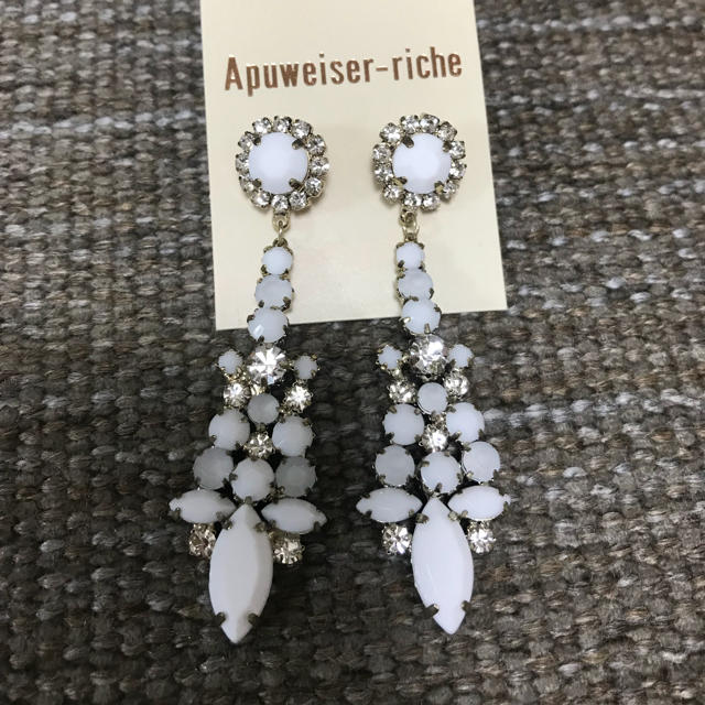 Apuweiser-riche(アプワイザーリッシェ)のApuweiser-riche ピアス レディースのアクセサリー(ピアス)の商品写真