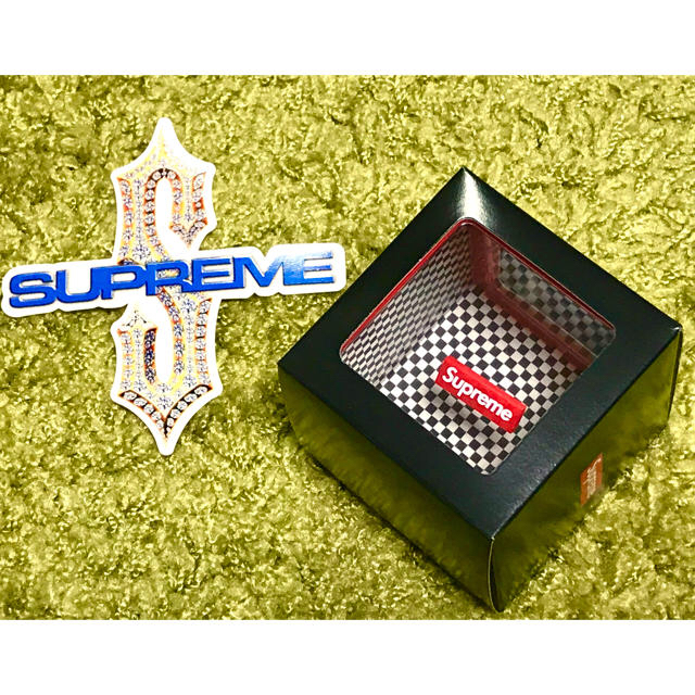 Supreme  Illusion Coin Bank /ステッカー付