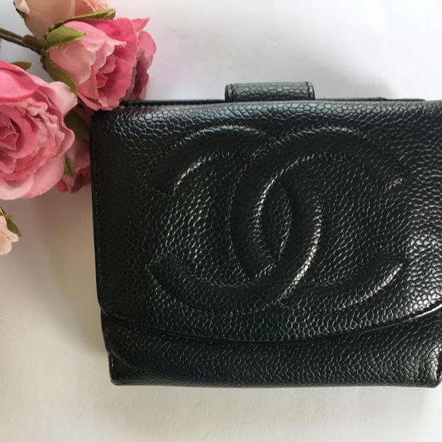 CHANEL(シャネル)のシャネルキャビアスキン 折財布 美品♬ レディースのファッション小物(財布)の商品写真