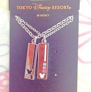 Disney ディズニーランド ペアネックレスの通販 By Pinku 103 S Shop ディズニーならラクマ