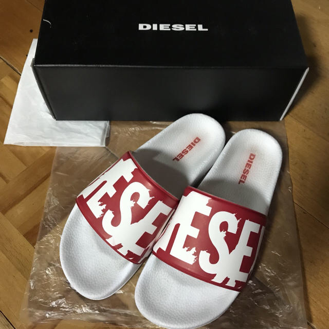 DIESEL オンライン限定 サンダル