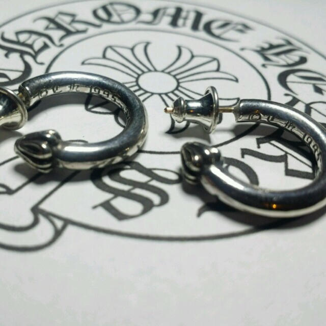 Chrome Hearts(クロムハーツ)のNiko様専用 クロムハーツプレインフープ メンズのアクセサリー(ピアス(両耳用))の商品写真