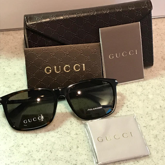 ファッションデザイナー Gucci - こたろぉー様専用 サングラス/メガネ