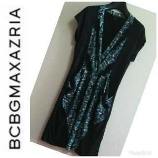 ビーシービージーマックスアズリア(BCBGMAXAZRIA)のりりー様専用☆BCBGMAXAZRIA☆ワンピース size M(ひざ丈ワンピース)