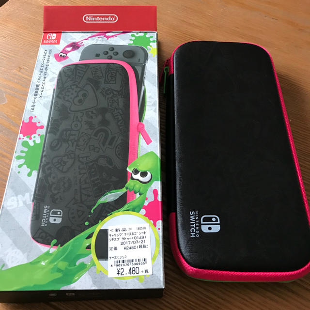 Nintendo Switch(ニンテンドースイッチ)のNintendo Switch スプラトゥーンケース  エンタメ/ホビーのゲームソフト/ゲーム機本体(その他)の商品写真