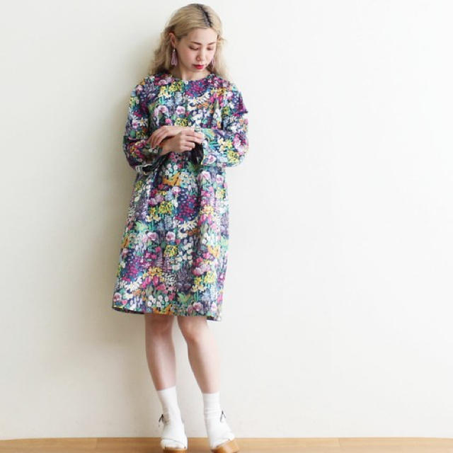 Dot&Stripes CHILDWOMAN(ドットアンドストライプスチャイルドウーマン)のドット＆ストライプスチャイルドウーマンリバティプリントワンピース 試着のみ レディースのワンピース(ひざ丈ワンピース)の商品写真