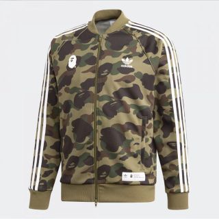 アベイシングエイプ(A BATHING APE)のBAPE × adidas Originals JERSEY TOP  カモ Ｌ(ジャージ)