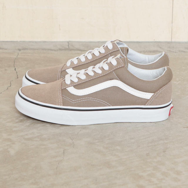 VANS - VANS OLD SKOOL ベージュ 24㎝ バンズ オールドスクールの通販 ...