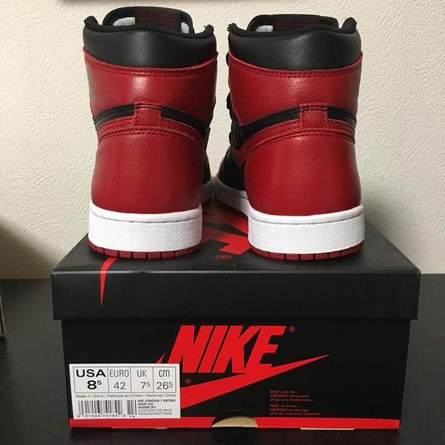 NIKE(ナイキ)の国内正規品 NIKE AIR JORDAN1 og bred ブレッド メンズの靴/シューズ(スニーカー)の商品写真