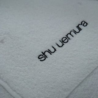 シュウウエムラ(shu uemura)の新品未使用☆shu uemura バスタオル　綿100％(タオル/バス用品)