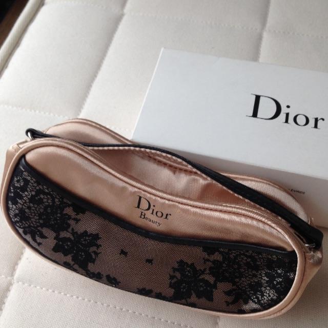 Christian Dior(クリスチャンディオール)の未使用 Diorミニポーチ レディースのファッション小物(ポーチ)の商品写真