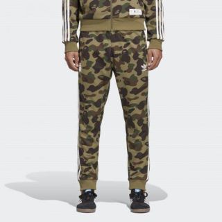 アベイシングエイプ(A BATHING APE)のADIDAS Adicolor BAPE TRACK PANT L　オリーブ(その他)