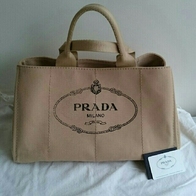 PRADA(プラダ)の☆HANA☆様【未使用】PRADA カナパ レディースのバッグ(トートバッグ)の商品写真