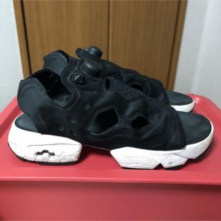 リーボック(Reebok)のReebok ポンプフューリー サンダル 黒 26.0(サンダル)