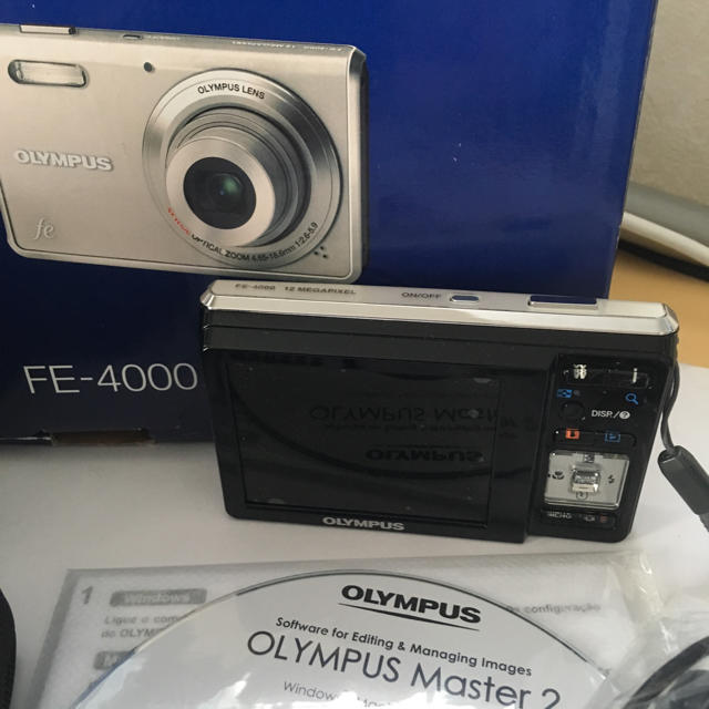 OLYMPUS(オリンパス)の超っお得❗️コンパクトデジカメ(ケース付き) スマホ/家電/カメラのカメラ(コンパクトデジタルカメラ)の商品写真