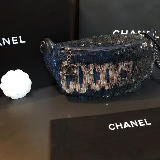 シャネル(CHANEL)の菜の花さま 専用！！シャネル CHANEL スパンコール ウエストバッグ  (ボディバッグ/ウエストポーチ)