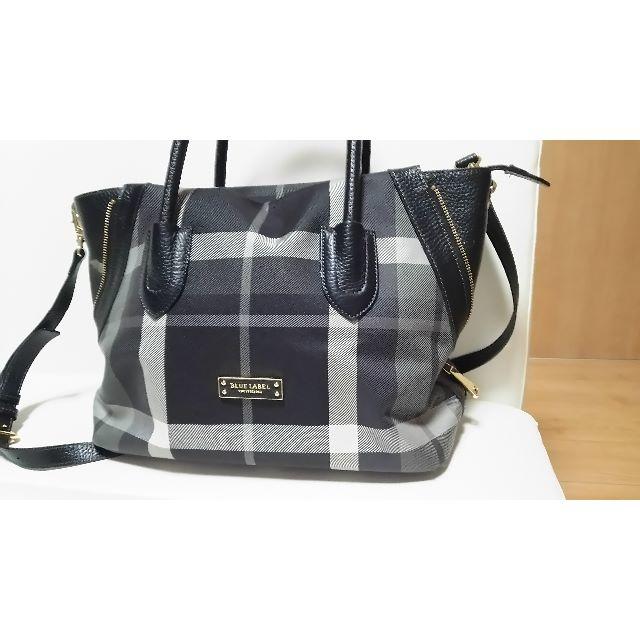 BURBERRY BLUE LABEL(バーバリーブルーレーベル)のブルーレーベルクレストブリッジ　ハンドバッグ　ショルダーバッグ レディースのバッグ(ハンドバッグ)の商品写真