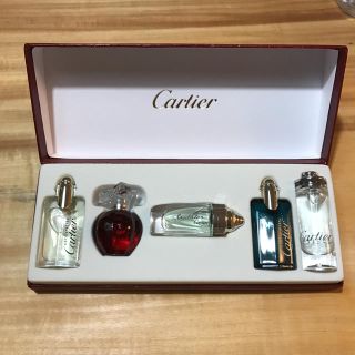 カルティエ(Cartier)の【☆様専用】Cartier カルティエ  ミニ香水 5個セット(香水(女性用))