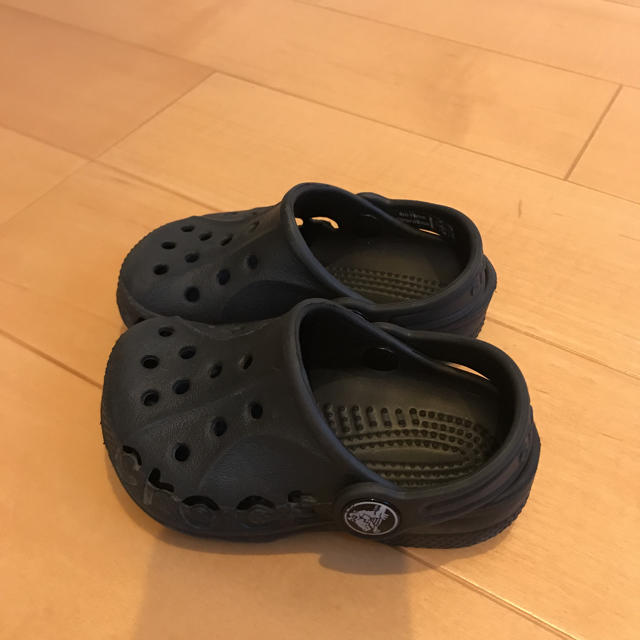 crocs(クロックス)のクロックス12〜13ぐらい キッズ/ベビー/マタニティのベビー靴/シューズ(~14cm)(サンダル)の商品写真