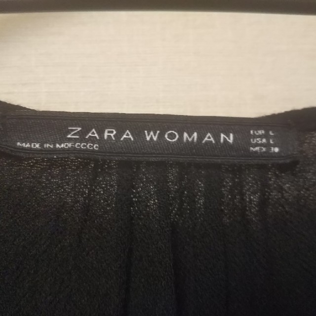 ZARA(ザラ)のラムメロ様専用 ZARA ワンピース チュニック 半袖 黒 レディースのワンピース(ひざ丈ワンピース)の商品写真