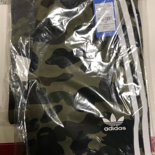 アベイシングエイプ(A BATHING APE)のMサイズ BAPE×adidas TRACK PANT(その他)