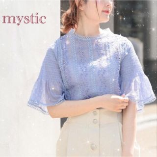 ミスティック(mystic)の【今期完売】チュールドット切り替えブラウス♡フーズフーチコ、カスタネ(シャツ/ブラウス(半袖/袖なし))