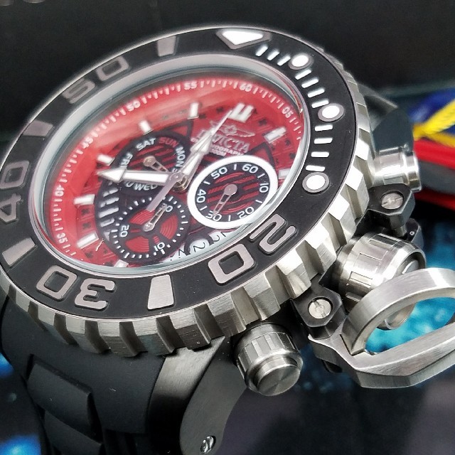 INVICTA(インビクタ)のJTシードラゴン&シーハンターレッドセット メンズの時計(腕時計(アナログ))の商品写真