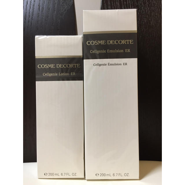 最新作売れ筋が満載 新品未使用 - DECORTE COSME コスメデコルテ 化粧水乳液セット セルジェニー 化粧水/ローション