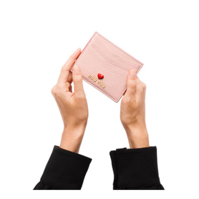 miumiu - miumiu パスケース カードケース ハート ♡ ラブレター型 miumiu - miumiu パスケース カードケース ハート ♡ ラブレター型