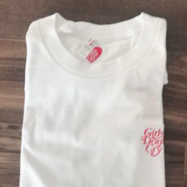 BEAMS(ビームス)の国内正規品 Girls Don't Cry Tシャツ メンズのトップス(Tシャツ/カットソー(半袖/袖なし))の商品写真
