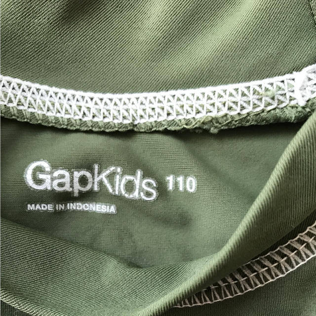 GAP Kids(ギャップキッズ)のラッシュガード キッズ/ベビー/マタニティのキッズ服男の子用(90cm~)(水着)の商品写真