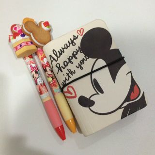 ディズニー(Disney)のカードケースとボールペン2本セット(その他)