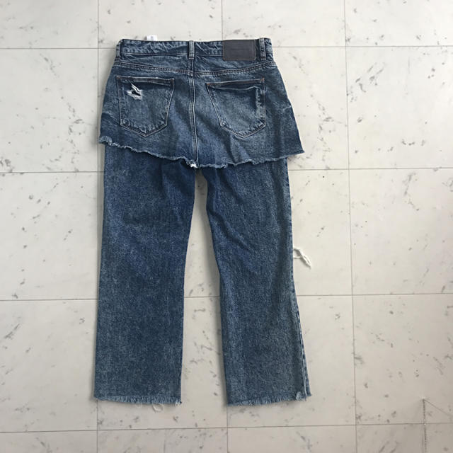 ZARA - 新品送料無料ZARAダメージスカート付きデニムパンツの通販 by