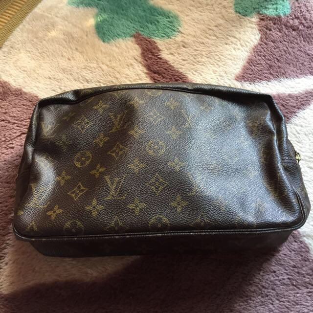 LOUIS VUITTON(ルイヴィトン)のルイヴィトン  セカンドバック レディースのバッグ(クラッチバッグ)の商品写真