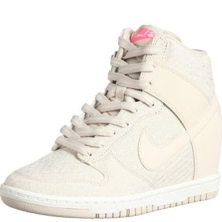 ナイキ(NIKE)のNIKEスニーカー dunk sky(スニーカー)