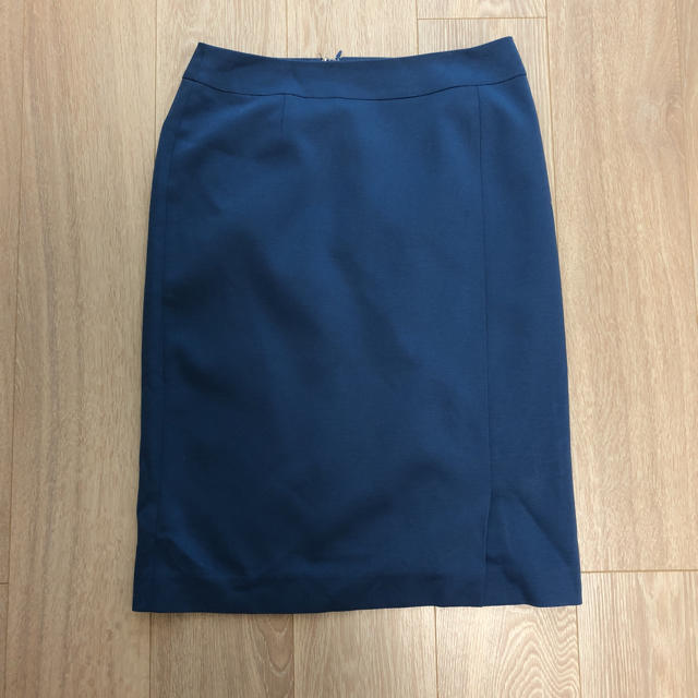 VIAGGIO BLU(ビアッジョブルー)の♡ビアッジョブルー   ブルータイトスカート♡ レディースのスカート(ひざ丈スカート)の商品写真
