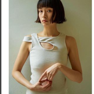 ビューティアンドユースユナイテッドアローズ(BEAUTY&YOUTH UNITED ARROWS)のlittle suzie 変形タンク(カットソー(半袖/袖なし))